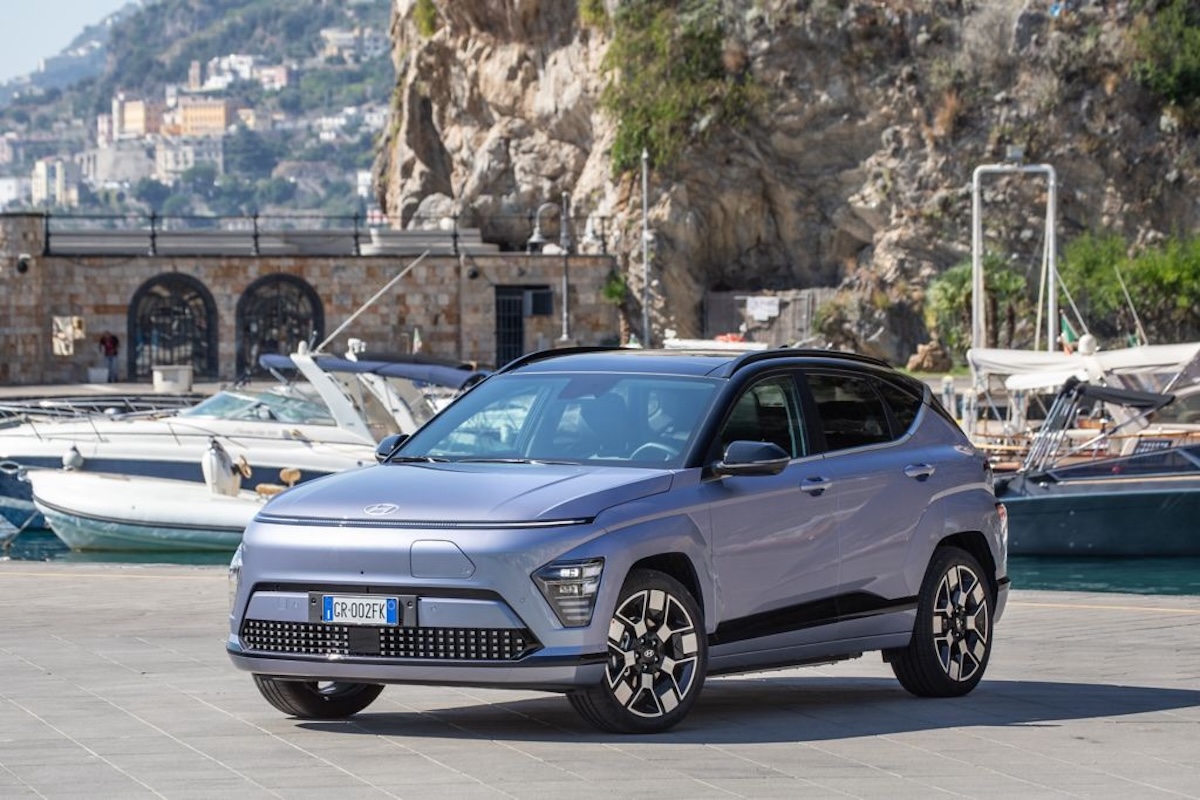 Nuova Hyundai KONA 2025: gamma rinnovata e tecnologia per tutte le esigenze Nuova Hyundai KONA 2025: gamma rinnovata e tecnologia per tutte le esigenze