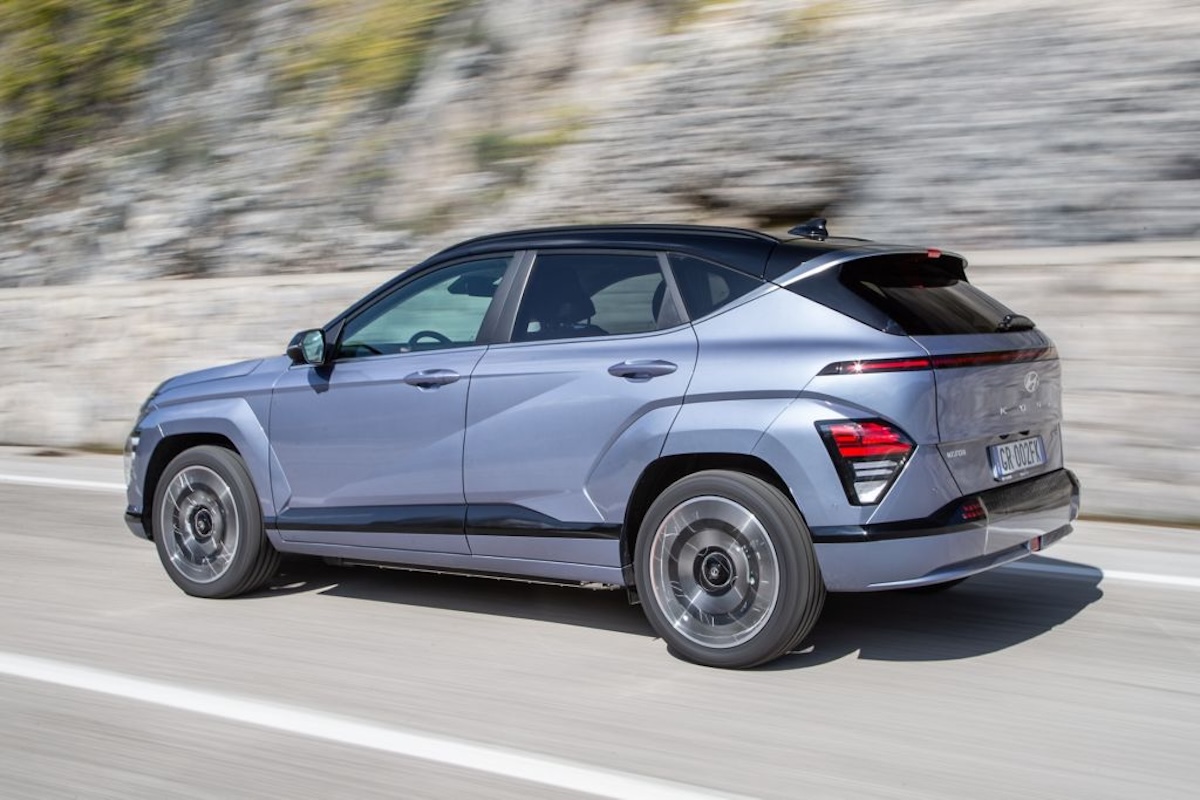 Nuova Hyundai KONA 2025: gamma rinnovata e tecnologia per tutte le esigenze Nuova Hyundai KONA 2025: gamma rinnovata e tecnologia per tutte le esigenze