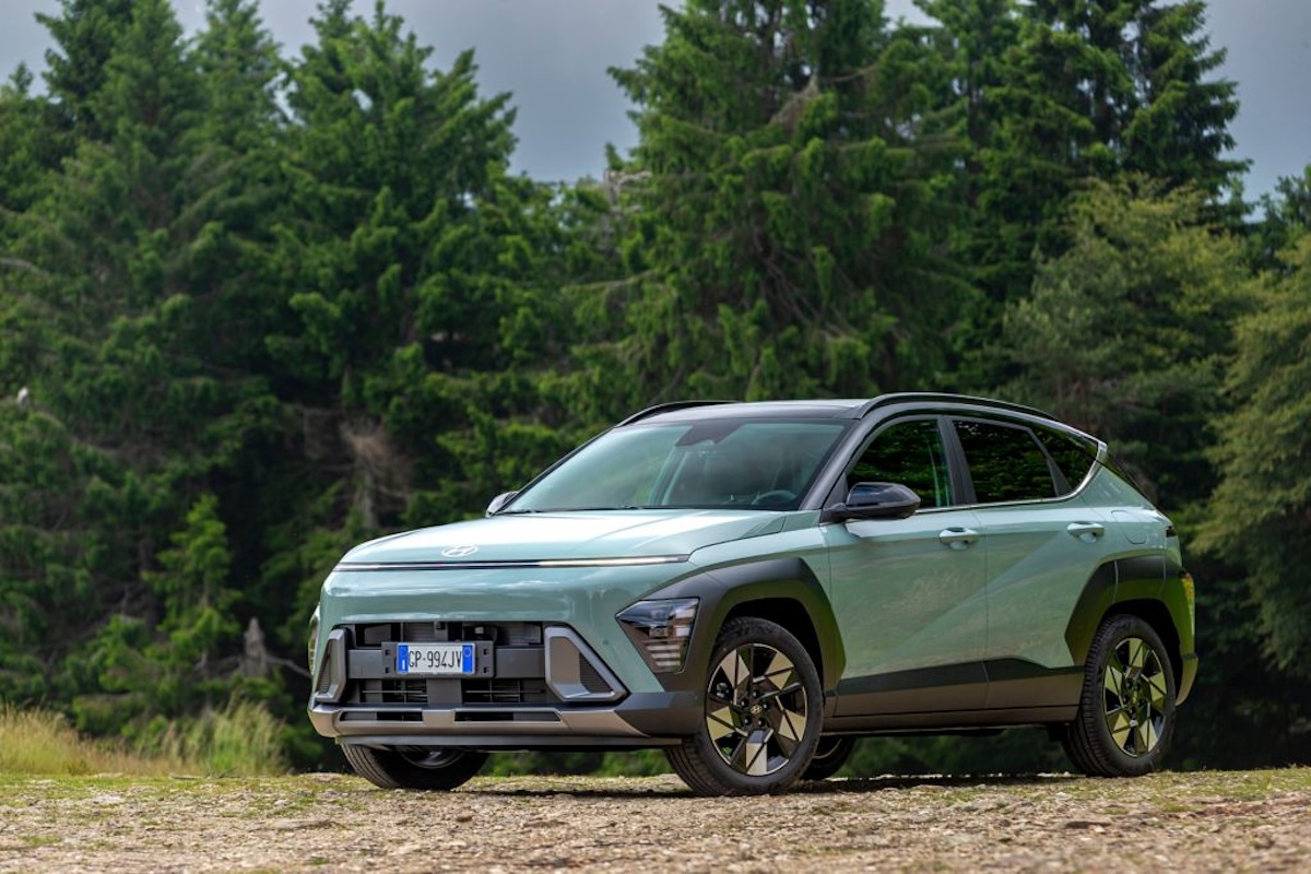 Nuova Hyundai KONA 2025: gamma rinnovata e tecnologia per tutte le esigenze Nuova Hyundai KONA 2025: gamma rinnovata e tecnologia per tutte le esigenze
