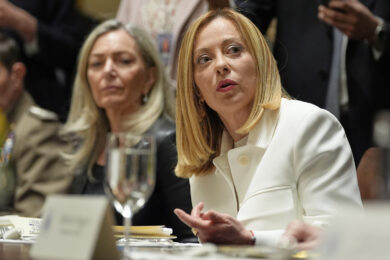 Meloni: “Con Trump leali ma non subalterni. No all’utilizzo strumentale dell’antifascismo”