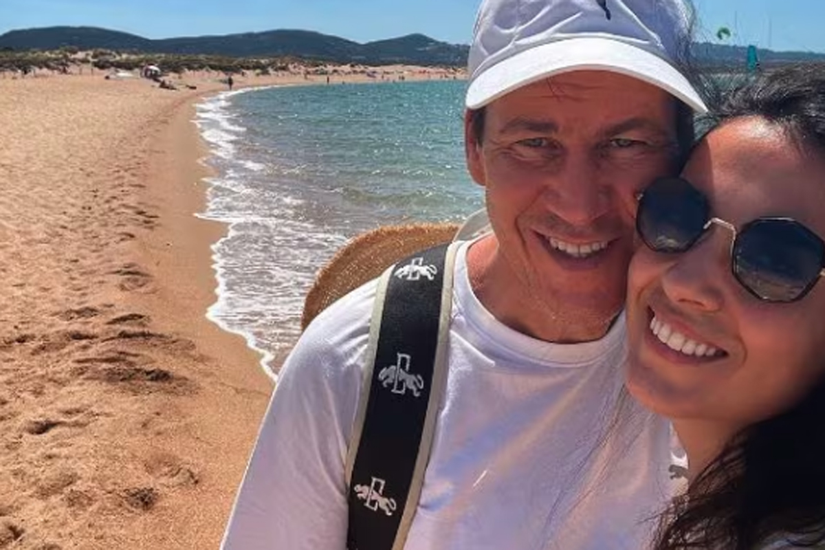 L’amore scoppiato a Trigoria: Rudi Garcia e Francesca Brienza finalmente sposi L’amore scoppiato a Trigoria: Rudi Garcia e Francesca Brienza finalmente sposi