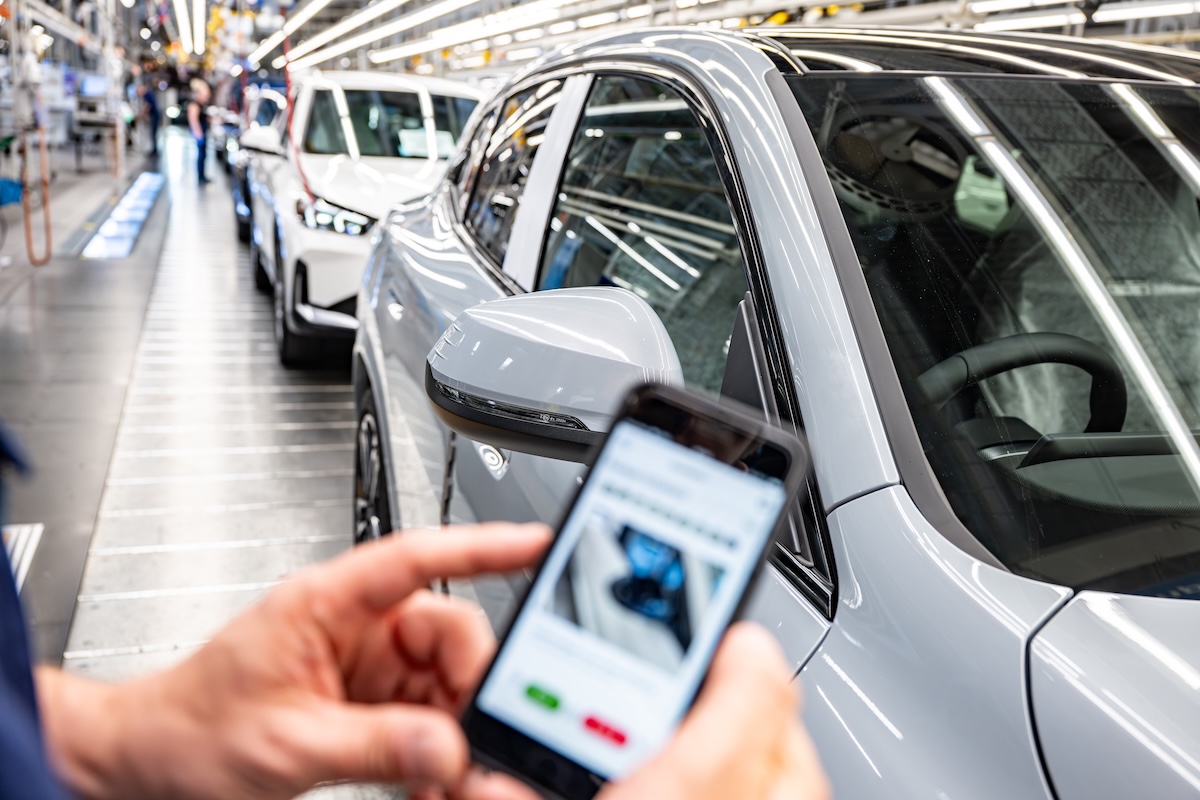 BMW punta sull’intelligenza artificiale per ottimizzare il controllo qualità BMW punta sull’intelligenza artificiale per ottimizzare il controllo qualità