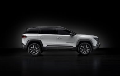 Nuovo Jeep Compass: più spazio, più stile, più avventura – ora anche 100% elettrica