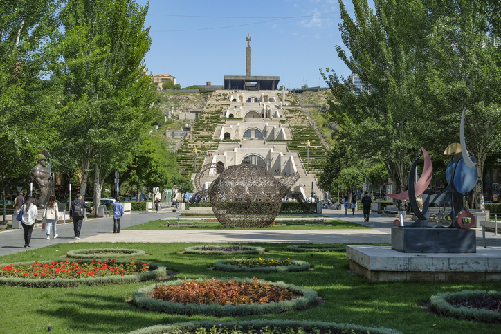 AdP, Armenia più vicina: da ottobre nuovo volo da Bari per Erevan AdP, Armenia più vicina: da ottobre nuovo volo da Bari per Erevan