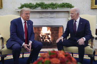 Biden su Trump: “Concedere terre a Putin è folle, stesso sbaglio fatto con Hitler”