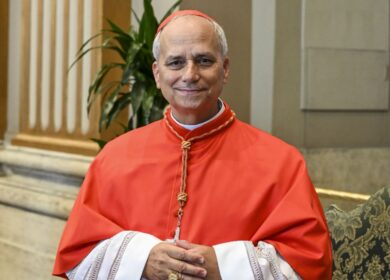 Chi è Prevost, il nuovo Papa americano da sempre vicino alla visione pastorale di Papa Francesco