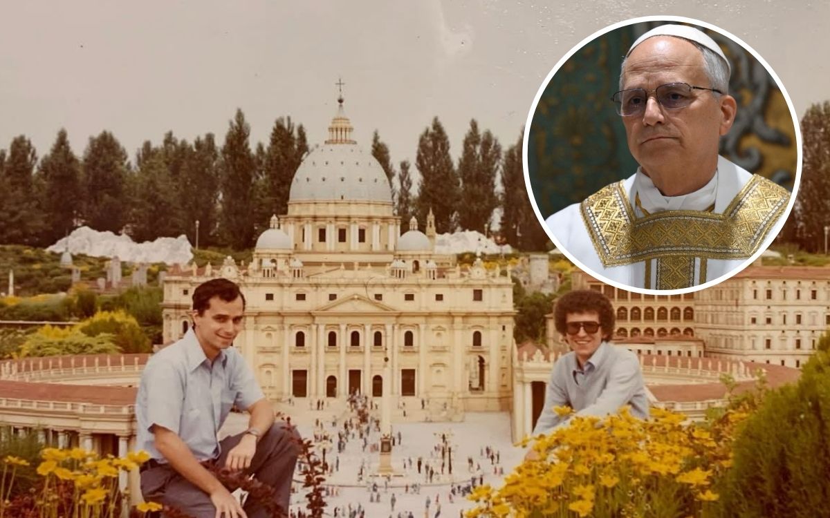 Il giovane Prevost davanti alla miniatura di San Pietro a Leolandia, lo scatto diventa virale: “Foto profetica” Il giovane Prevost davanti alla miniatura di San Pietro a Leolandia, lo scatto diventa virale: “Foto profetica”