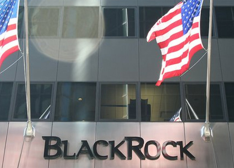 BlackRock dice addio allo smart working: tutti i manager tornano in ufficio 5 giorni su 5 BlackRock dice addio allo smart working: tutti i manager tornano in ufficio 5 giorni su 5