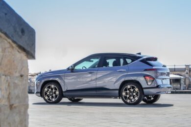 Nuova Hyundai KONA 2024: tecnologia intelligente e connessa per una mobilità sempre più personale