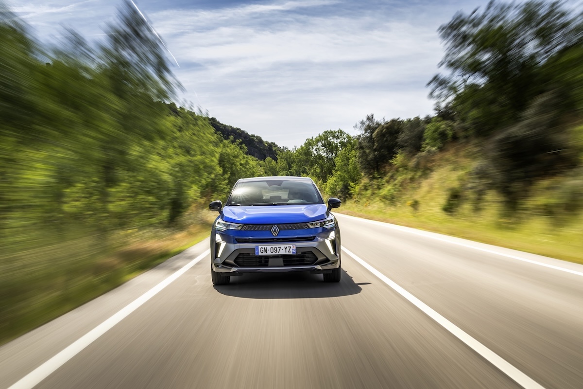 Renault E-Tech 160: il full hybrid evoluto che migliora prestazioni ed efficienza