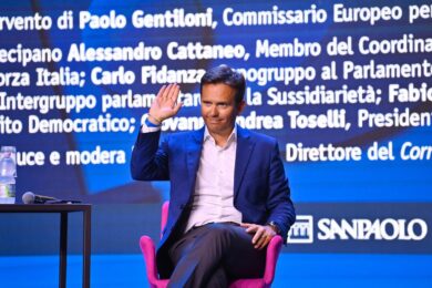 Fisco, Forza Italia alla Lega: “Nuova rottamazione? Prima il taglio dell’Irpef per la classe media”