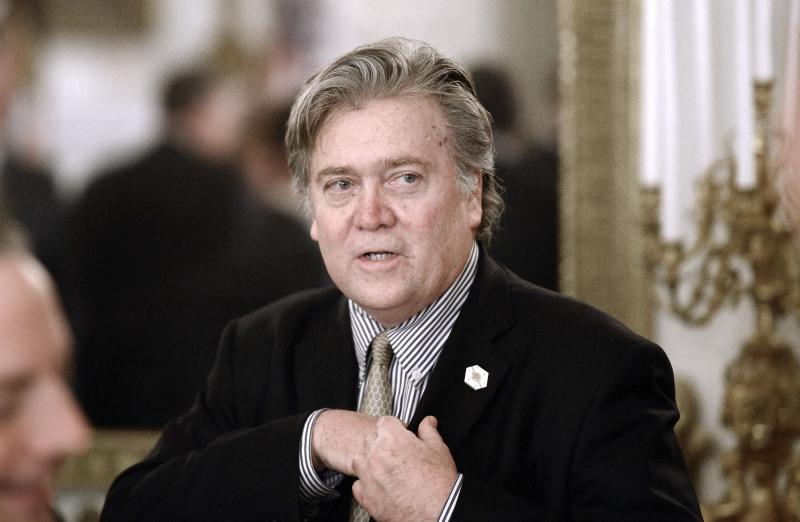 Papa Leone XIV, Bannon al vetriolo contro il Vaticano: “Prevost? Elezione truccata e scelta strategica” Papa Leone XIV, Bannon al vetriolo contro il Vaticano: “Prevost? Elezione truccata e scelta strategica”