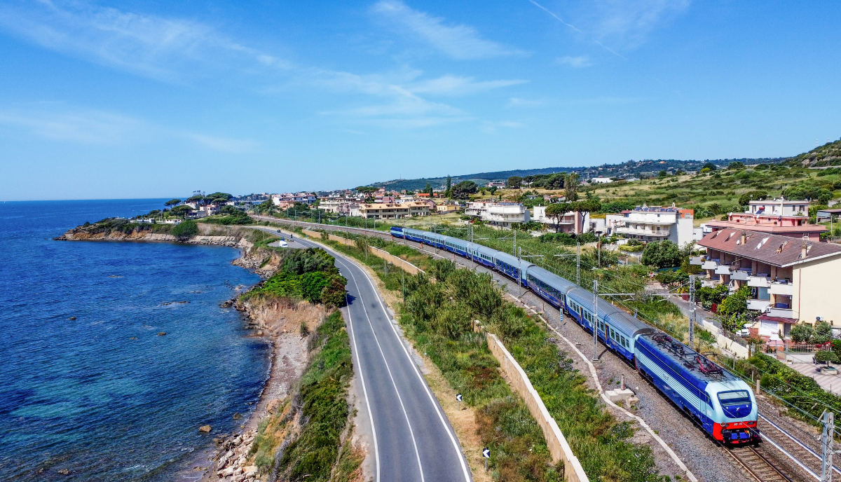FS Treni Turistici Italiani, torna il collegamento diretto Roma – Costa Azzurra “Espresso Riviera” FS Treni Turistici Italiani, torna il collegamento diretto Roma – Costa Azzurra “Espresso Riviera”