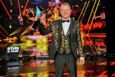 Gigi D’Alessio passa a Canale 5 e lascia The Voice, ecco cosa farà. Anteprima