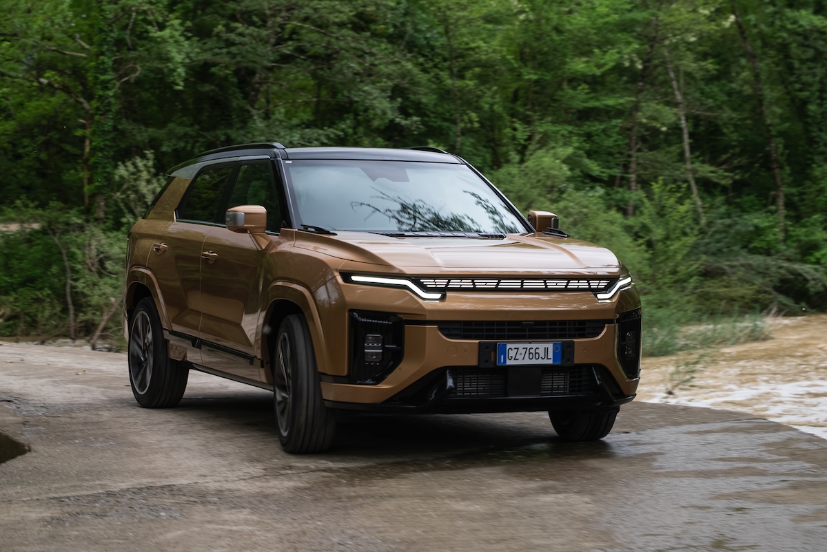 KGM Actyon debutta in Italia: il nuovo SUV coupé tra stile, tecnologia e praticità