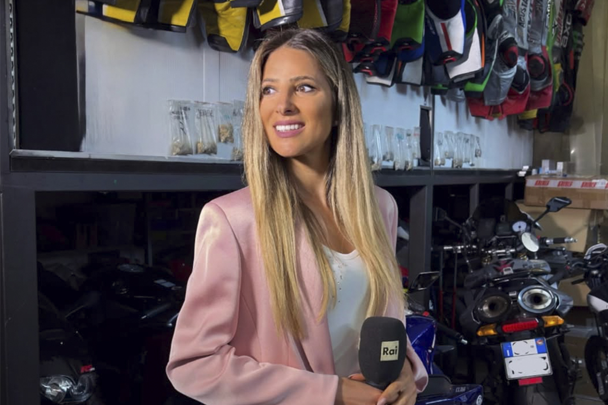 Deepfake, l’IA fa un’altra vittima. La denuncia di Silvia Sacchi: “La mia immagine usata per attaccare i vaccini” – VIDEO Deepfake, l’IA fa un’altra vittima. La denuncia di Silvia Sacchi: “La mia immagine usata per attaccare i vaccini” – VIDEO