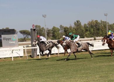 Roma, purosangue arabi al galoppo, è record di montepremi per la “prima” della Uae President Cup