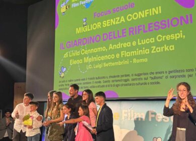 Il bullismo raccontato dai più giovani: premiato “Il giardino della riflessione” dell’Istituto Luigi Settembrini