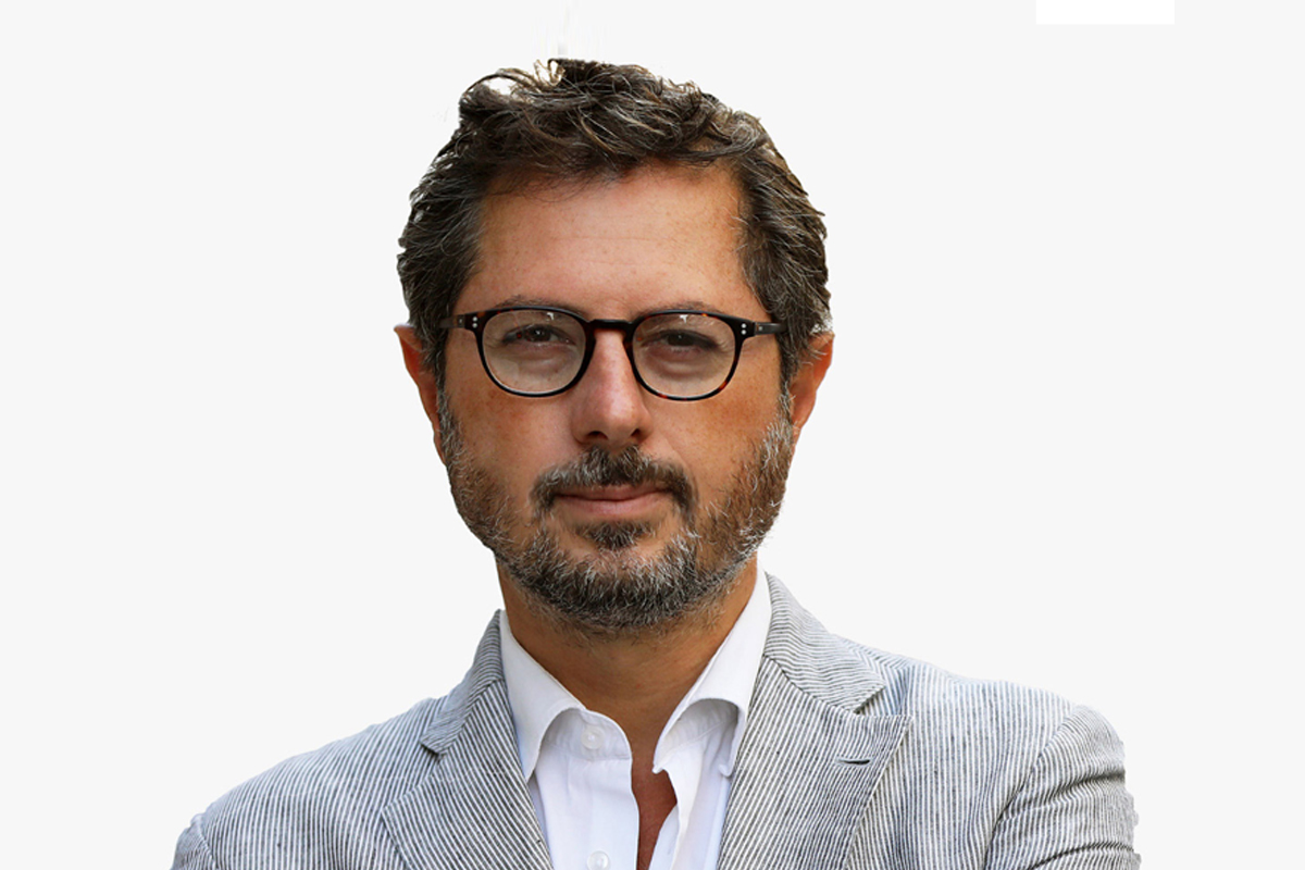 Chi è Francesco Emilio Borrelli, il deputato dei Verdi finito nel mirino di Rita De Crescenzo