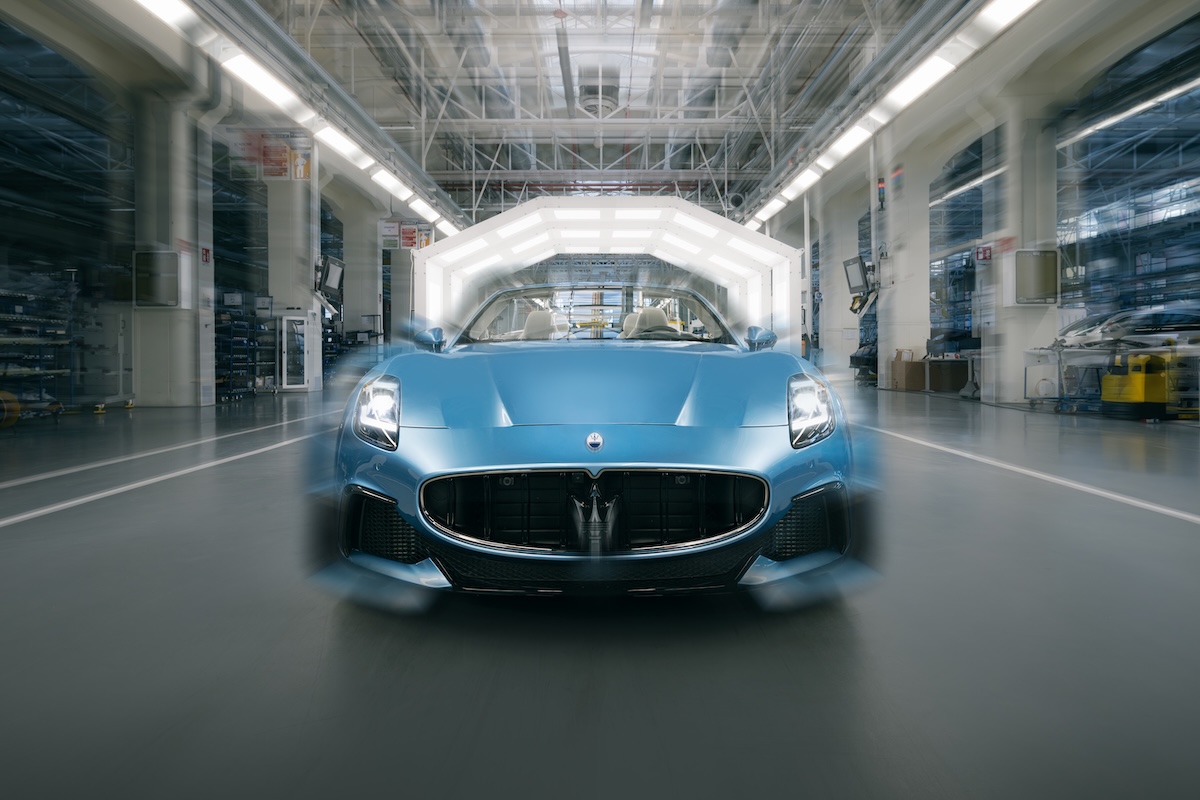Maserati GranTurismo e GranCabrio tornano a Modena: il futuro del lusso italiano