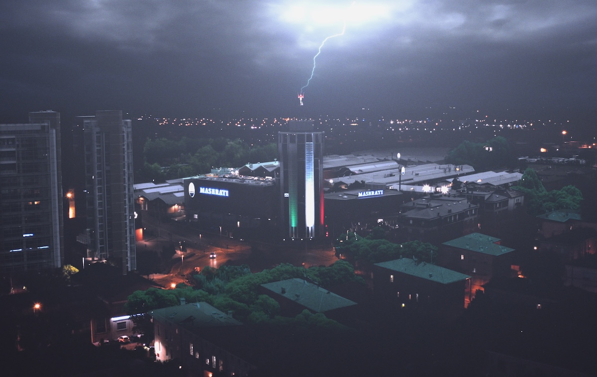 Maserati GranTurismo e GranCabrio tornano a Modena: il futuro del lusso italiano