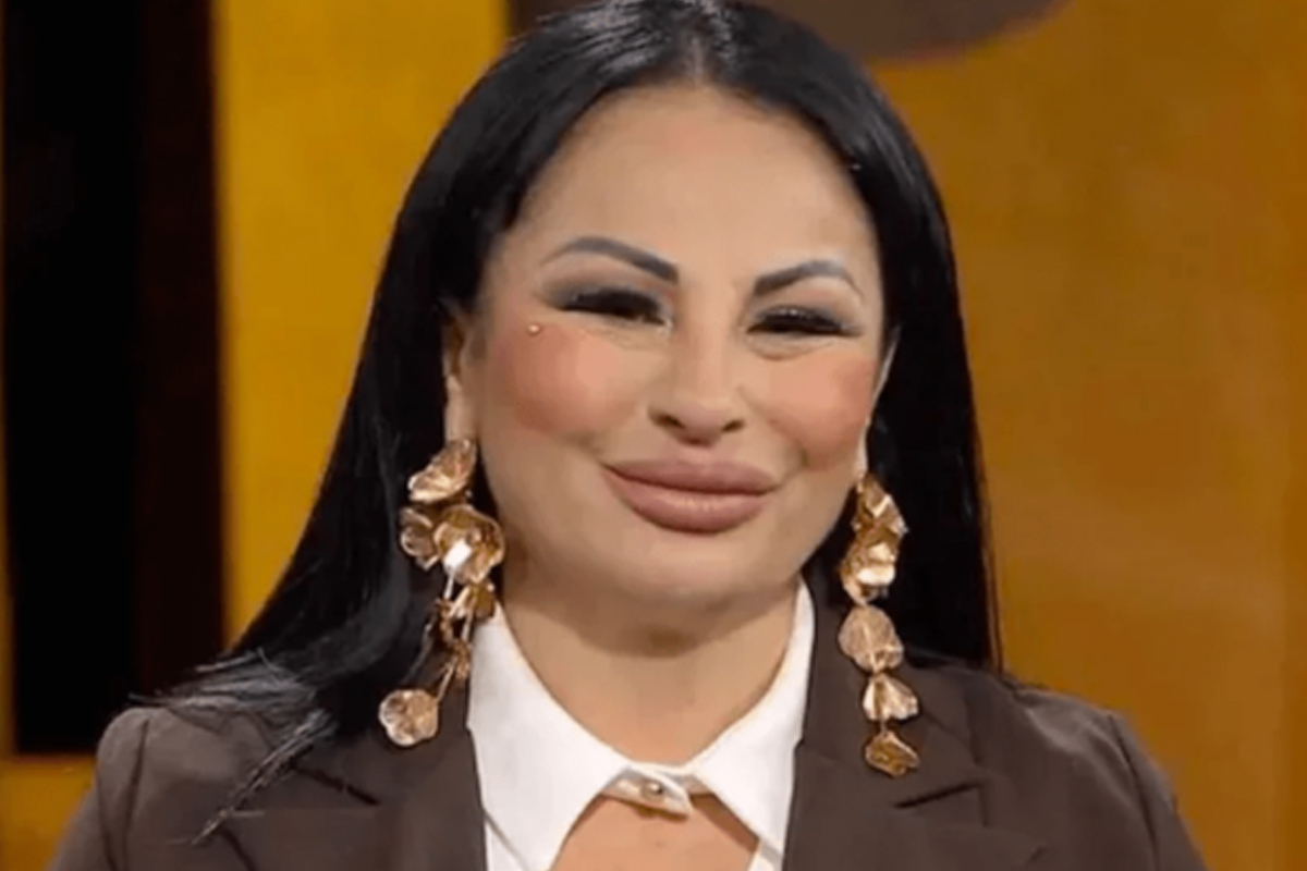 Chi è Rita De Crescenzo, l’influencer paladina del popolo che sfida la casta diventata famosa con il caso Roccaraso