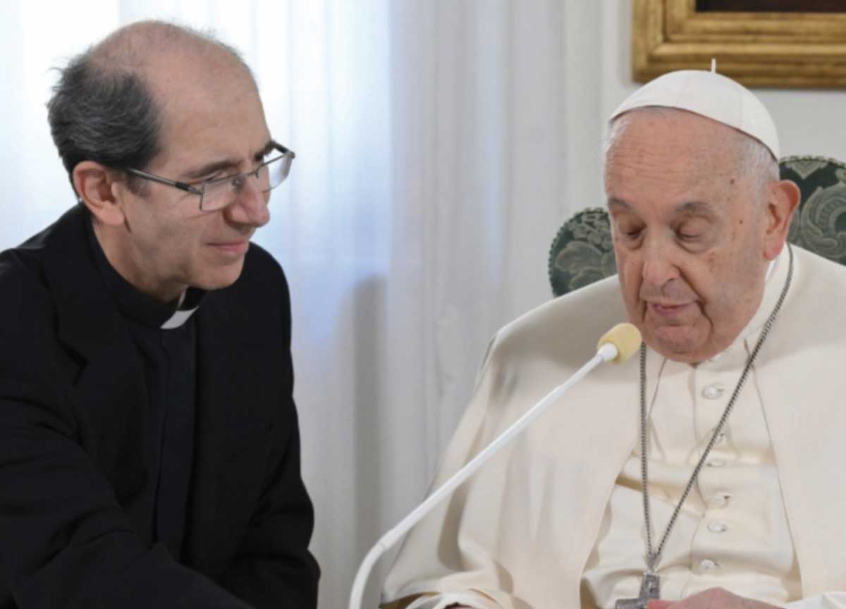 Papa Leone XIV e un’Enciclica in arrivo sull’IA? Il teologo Gronchi: “La priorità è la pace. In Vaticano c’è chi già usa l’intelligenza artificiale” Papa Leone XIV e un’Enciclica in arrivo sull’IA? Il teologo Gronchi: “La priorità è la pace. In Vaticano c’è chi già usa l’intelligenza artificiale”