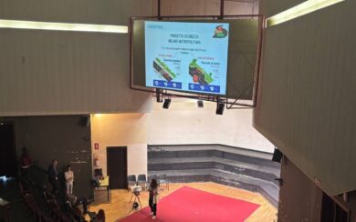 “Mi voglio sicurə”: con il teatro si educano i giovani alla sicurezza stradale