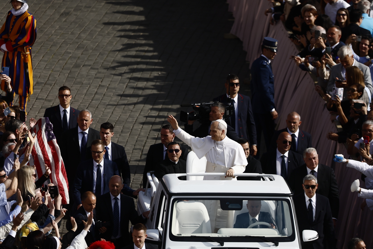 Papa Leone XIV: “A Gaza bambini, famiglie e anziani sono ridotti alla fame”. La messa di inizio Pontificato. Video Papa Leone XIV: “A Gaza bambini, famiglie e anziani sono ridotti alla fame”. La messa di inizio Pontificato. Video