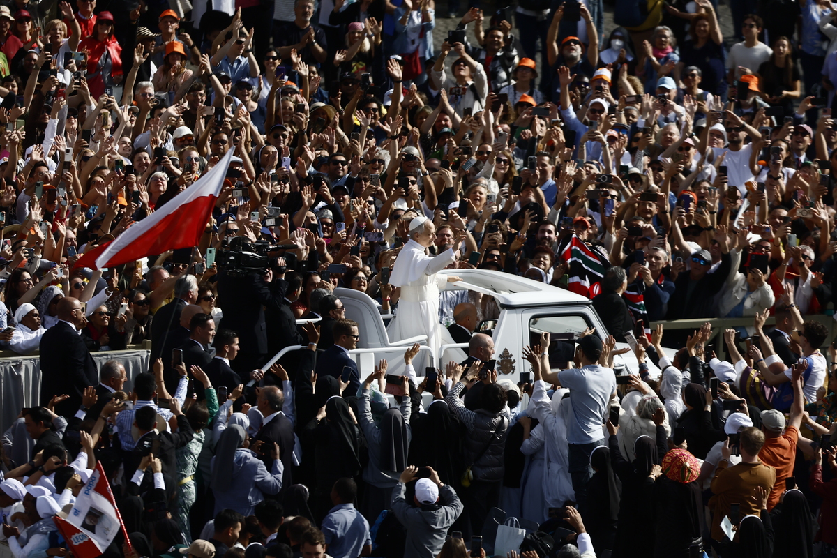 Papa Leone XIV: “A Gaza bambini, famiglie e anziani sono ridotti alla fame”. La messa di inizio Pontificato. Video Papa Leone XIV: “A Gaza bambini, famiglie e anziani sono ridotti alla fame”. La messa di inizio Pontificato. Video