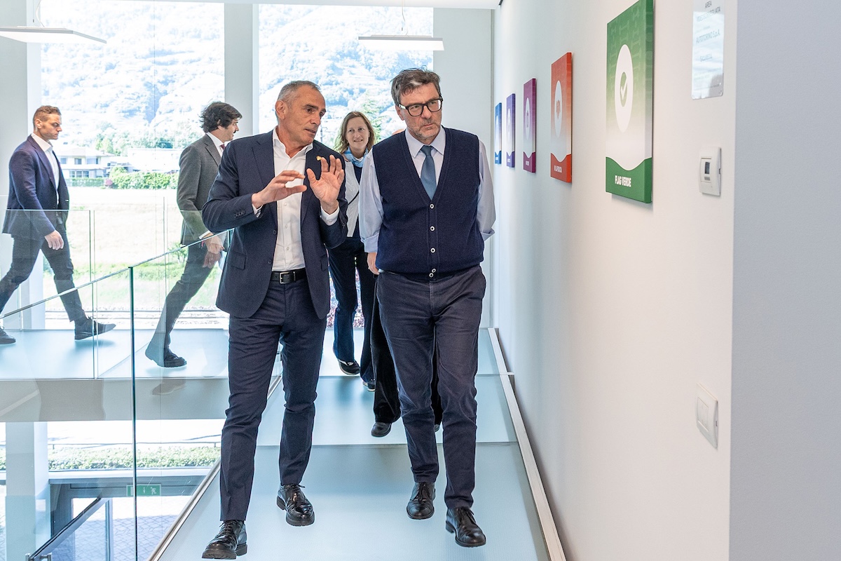 Autotorino compie 60 anni: nuova sede a Cosio Valtellino e investimenti per un futuro digitale e sostenibile Autotorino compie 60 anni: nuova sede a Cosio Valtellino e investimenti per un futuro digitale e sostenibile