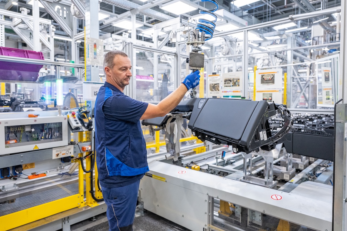 BMW Group, la rivoluzione digitale parte da Landshut: intelligenza artificiale e smart factory al centro del futuro
