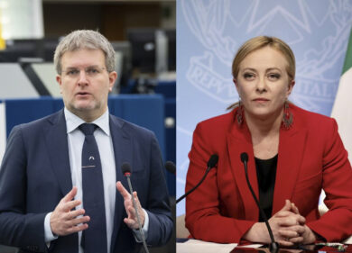 FdI: “Macron? Scomposto personalismo a livello internazionale. Meloni non è scavalcabile… E giocherà di sponda anche con Merz”