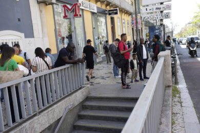 Spagna, altro maxi blackout: colpiti i telefoni e la rete internet