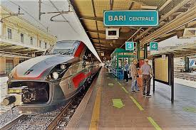 Bruxelles, Decaro incontra AD Ferrovie dello Stato: ‘Accelerare sulla Bari-Napoli’