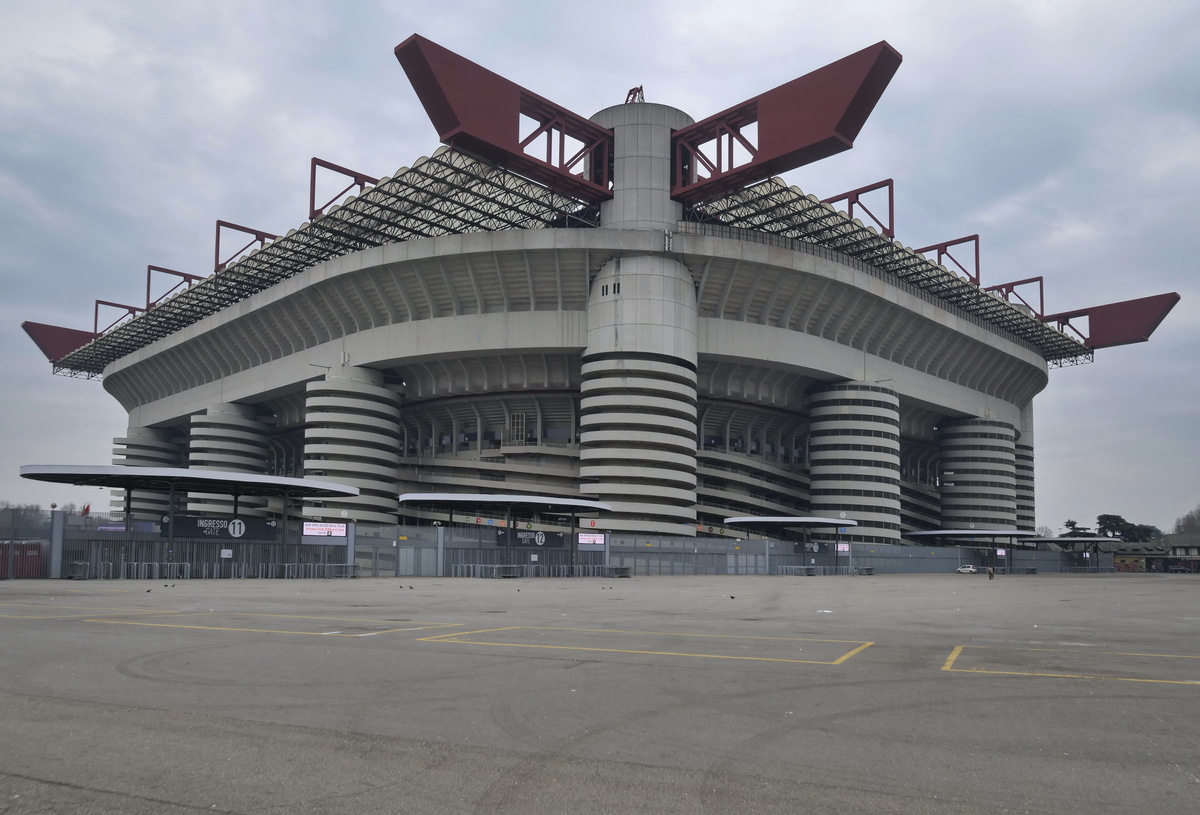 San Siro, la Soprintendenza detta i tempi: lo stadio si può alienare sino al 10 novembre San Siro, la Soprintendenza detta i tempi: lo stadio si può alienare sino al 10 novembre