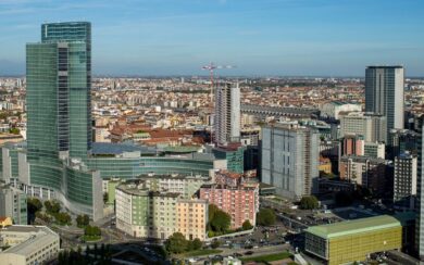 Case di lusso, Milano inavvicinabile: mercato da 7,7 miliardi e tempi di vendita dimezzati