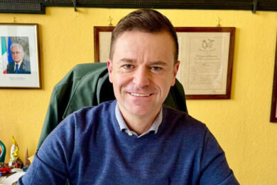 Chi è Massimo Coppola, il sindaco di Sorrento beccato a intascare denaro illecito