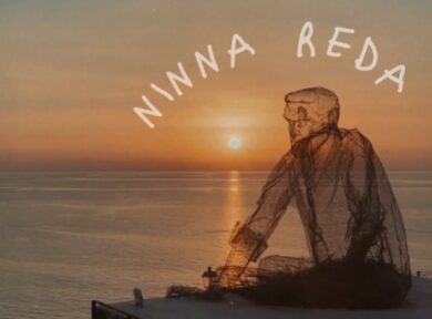 “Ninnareda” – Il nuovo singolo di Roberta Monterosso: un’ode alla Calabria, all’infanzia e alla nonna Caterina