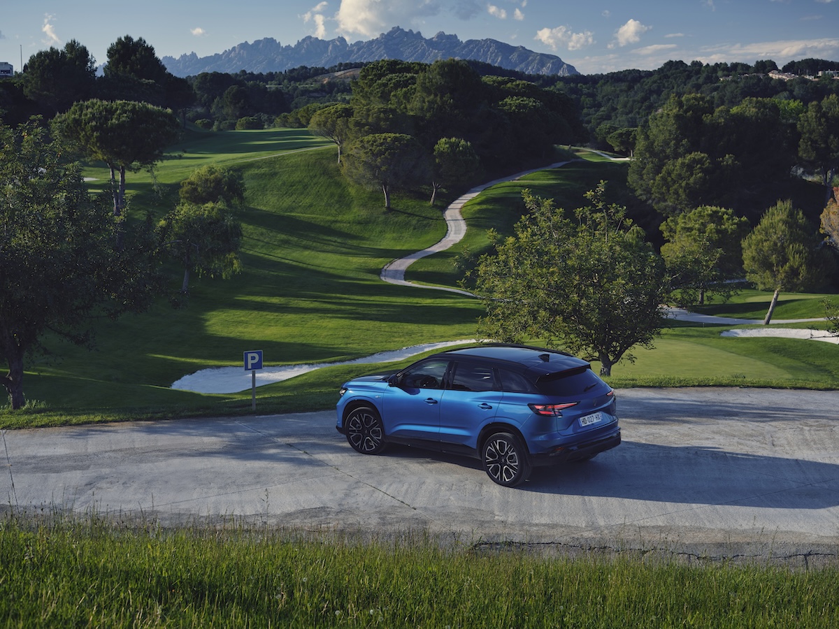 Nuovo Renault Austral 2025: più comfort, stile e tecnologia full hybrid Nuovo Renault Austral 2025: più comfort, stile e tecnologia full hybrid