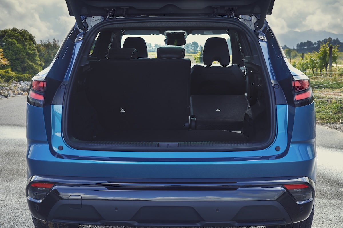 Nuovo Renault Austral 2025: più comfort, stile e tecnologia full hybrid Nuovo Renault Austral 2025: più comfort, stile e tecnologia full hybrid