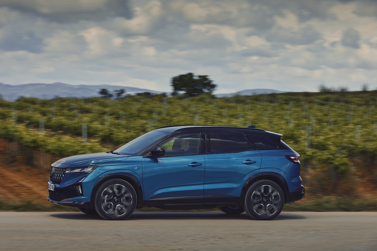 Nuovo Renault Austral 2025: più comfort, stile e tecnologia full hybrid Nuovo Renault Austral 2025: più comfort, stile e tecnologia full hybrid