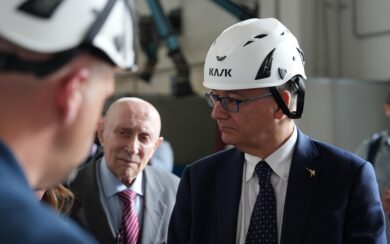 Valditara in visita alla Job Industrial Academy di Openjometis a Ravenna