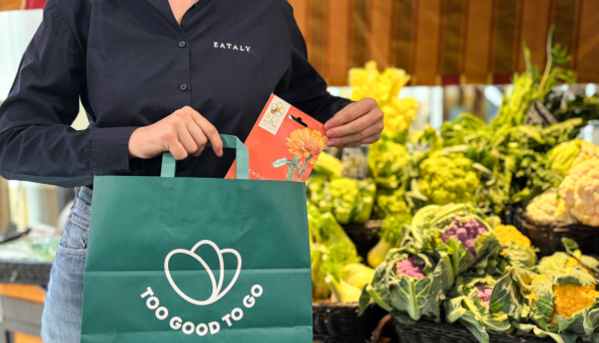 Eataly e Too Good To Go insieme per api, biodiversità e lotta allo spreco alimentare Eataly e Too Good To Go insieme per api, biodiversità e lotta allo spreco alimentare