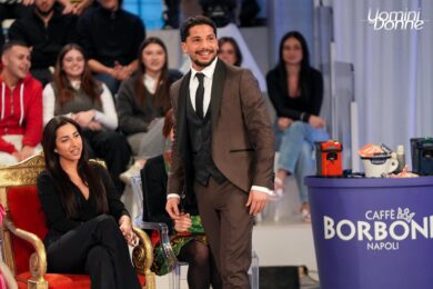 Uomini e donne, Maria De Filippi cala l’asso: la scelta di Gianmarco sbarca nel prime time di Canale 5. Rumor