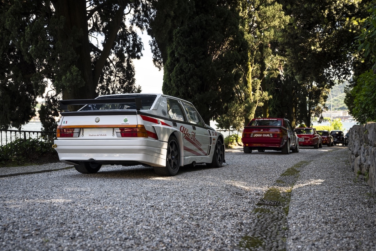 FuoriConcorso 2025: Alfa Romeo incanta con “Casa Alfa” e la nuova 33 Stradale, regina della sportività italiana