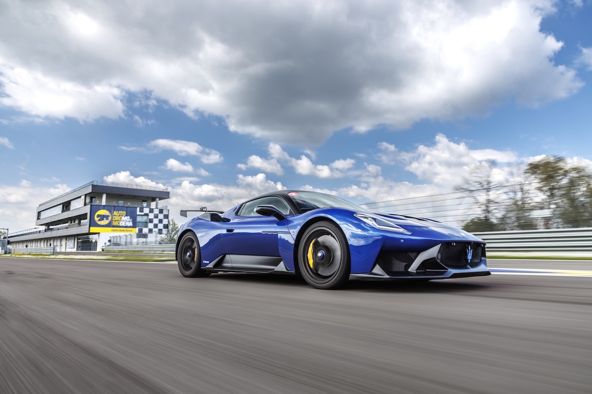 Master Maserati Driving Experience 2025: emozioni in pista tra Modena e Vallelunga Master Maserati Driving Experience 2025: emozioni in pista tra Modena e Vallelunga