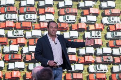 Antonio Filosa, il manager globale che ha portato Jeep e FIAT al vertice