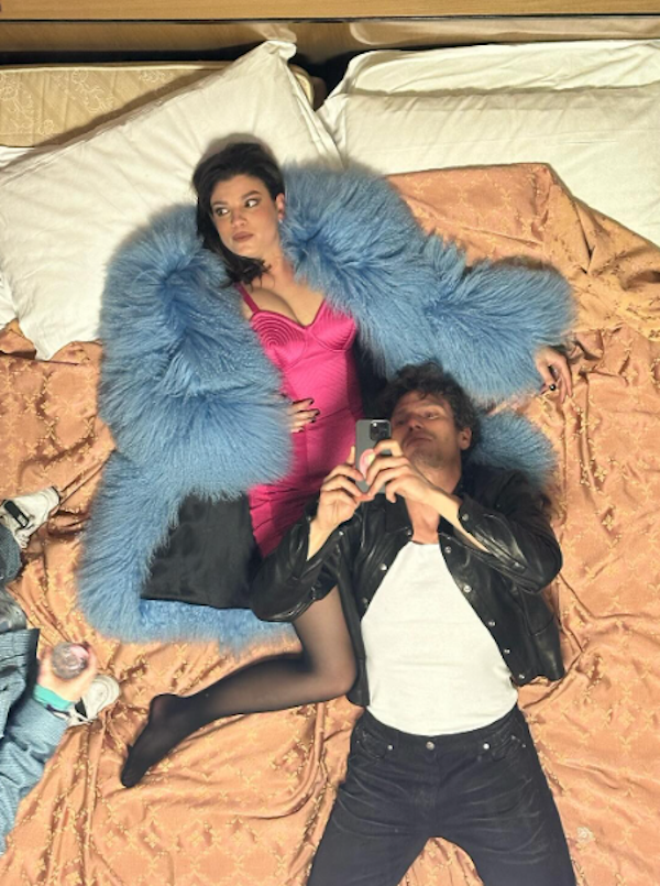 Emma Marrone non è più single? La cantante avrebbe un flirt con un “maschio vero” Emma Marrone non è più single? La cantante avrebbe un flirt con un “maschio vero”