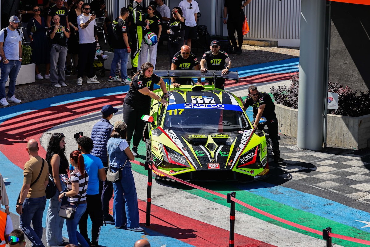 Leonardo Arduini debutta nel GT Sprint con Franco Girolami: podio sfiorato a Vallelunga